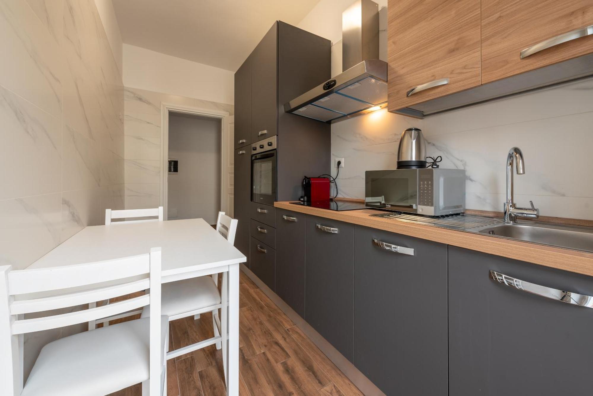 Guest Planet - Bicocca Suites Milano Esterno foto